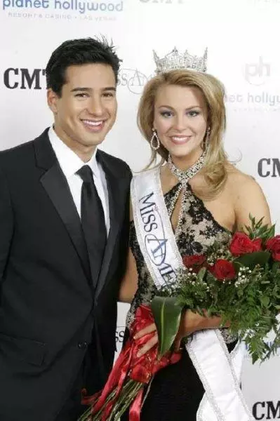 Miss America 2007 Lauren Nelson with Mario Lopez